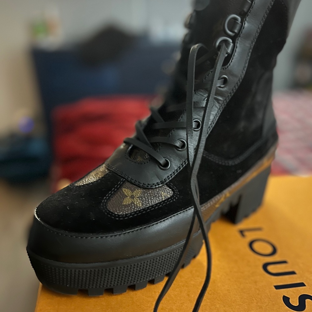 Louis Vuitton Black Lace Up Boots